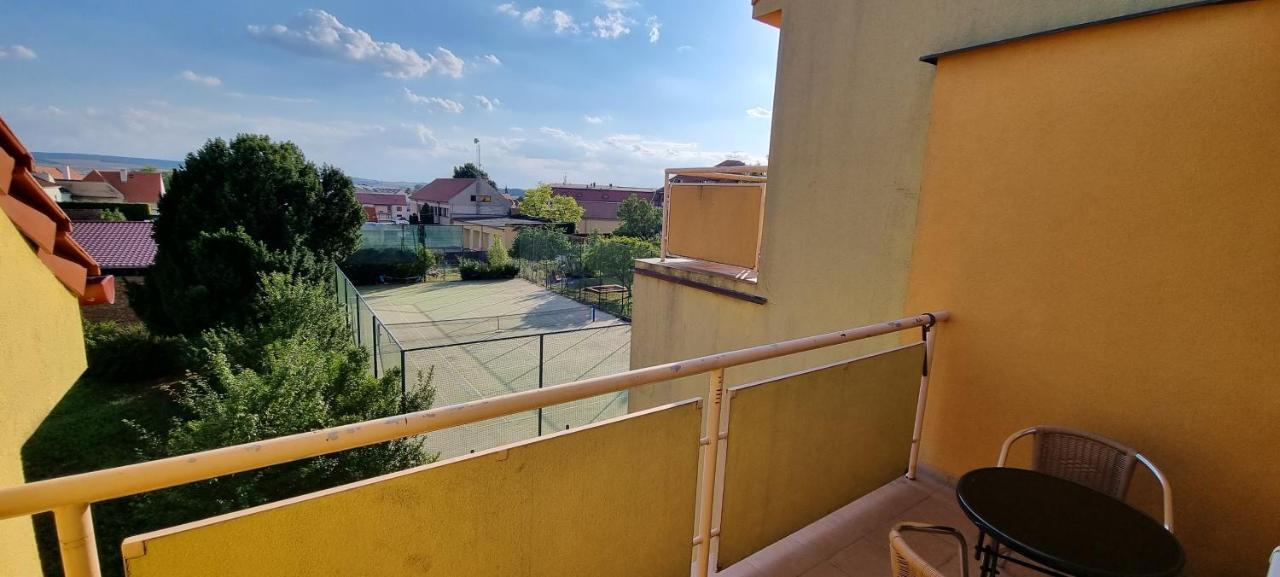 Apartman Viktorie Apartment Mikulov Exterior foto